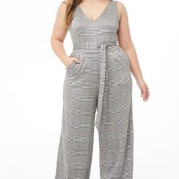 Forever 21+ Houndstooth Wide Leg Jumpsuit Size 3X - Picture 1 of 4
